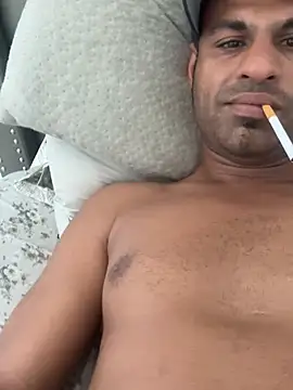 Snapshot of ZF-Athlete chatting on 03/05/26, 05:53 ZF-Athlete online show from 03/05/26, 05:53