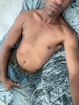 Snapshot of ZF-Athlete chatting on 04/05/26, 01:52 ZF-Athlete online show from 04/05/26, 01:52