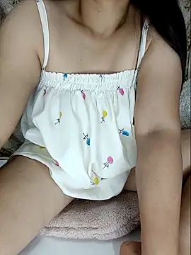 Snapshot of linhha23 chatting on 04/29/26, 03:27 linhha23 online show from 04/29/26, 03:27