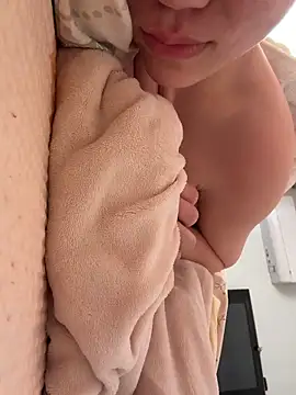 Snapshot of wy2026 chatting on 03/16/26, 07:01 wy2026 online show from 03/16/26, 07:01