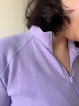 Snapshot of wy2026 chatting on 03/22/26, 12:58 wy2026 online show from 03/22/26, 12:58