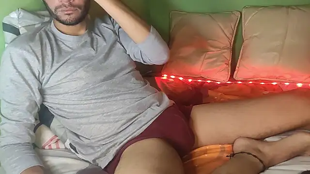 Taylor Blaze94 online show from 02/09/26, 02:48