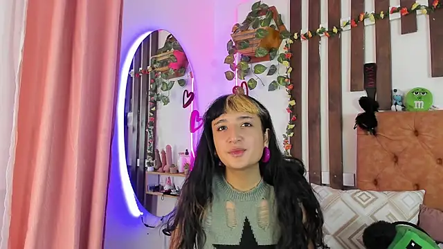 MeowMota  online show from 05/05/26, 06:05