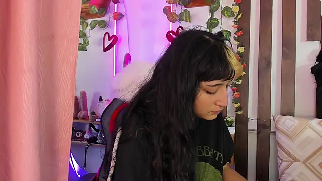 MeowMota  online show from 05/24/26, 05:07