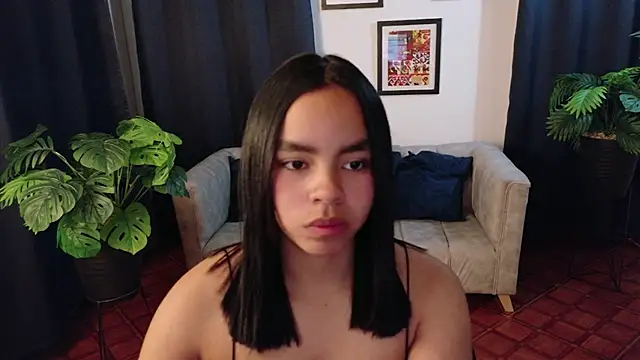 SofiaMante  online show from 03/04/26, 09:10