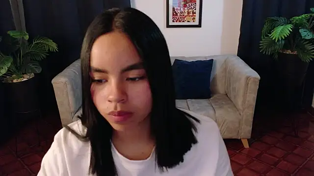 SofiaMante  online show from 03/05/26, 10:17