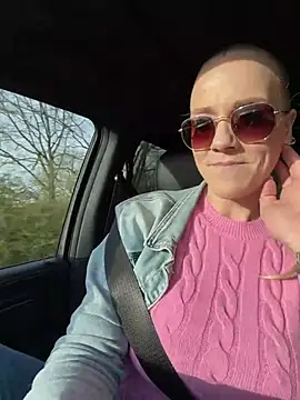 Snapshot of missconly chatting on 04/06/26, 06:47 missconly online show from 04/06/26, 06:47