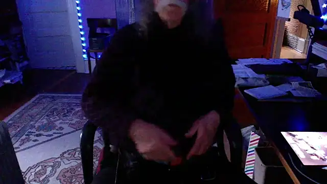 LickYourYoni online show from 05/26/26, 03:35