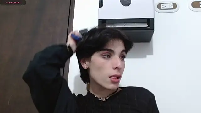 lilithot23 online show from 01/13/26, 09:20