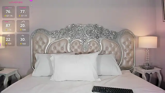 Snapshot of KatheOlson chatting on 02/26/26, 08:19 KatheOlson online show from 02/26/26, 08:19