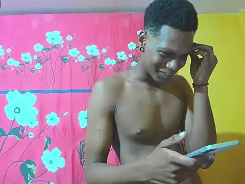 aunstin mohamme online show from 02/04/26, 12:05