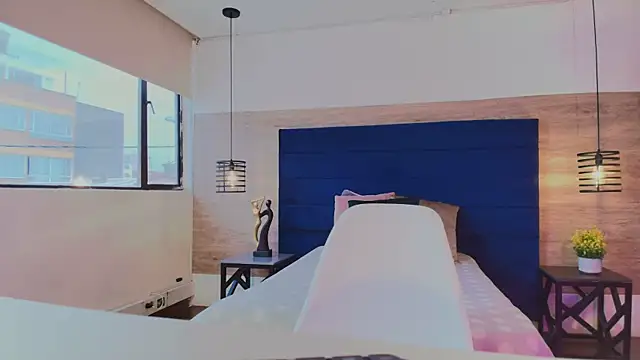 Ellie-Alves online show from 04/14/26, 04:13