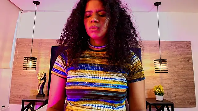 Ellie-Alves online show from 05/14/26, 05:09