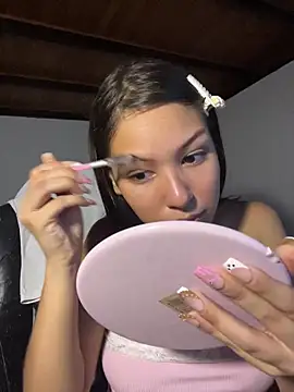 Kitty20205 online show from 04/26/26, 03:04
