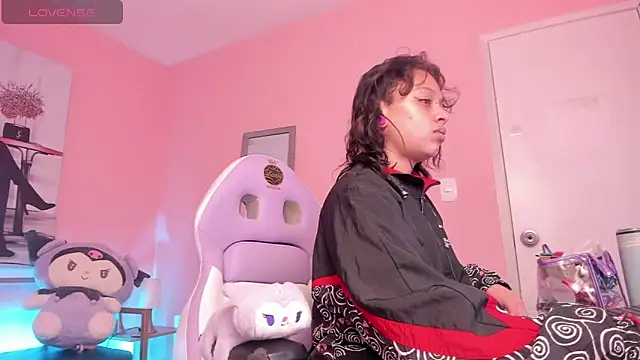 Snapshot of Acid_bounze chatting on 03/16/26, 01:04 Acid bounze online show from 03/16/26, 01:04