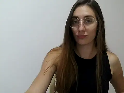 Snapshot of Noracherry chatting on 02/13/26, 10:39 Noracherry online show from 02/13/26, 10:39