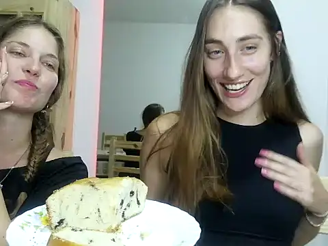 Snapshot of Noracherry chatting on 02/23/26, 11:13 Noracherry online show from 02/23/26, 11:13