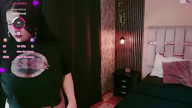 Snapshot of scarlettt_ss chatting on 02/24/26, 03:15 scarlettt ss online show from 02/24/26, 03:15