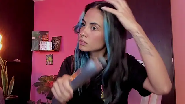 azula lillet online show from 01/16/26, 10:03