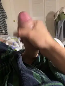 Snapshot of danismart20 chatting on 03/09/26, 07:40 danismart20 online show from 03/09/26, 07:40