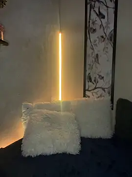 Snapshot of Alana_Stone chatting on 04/10/26, 02:17 Alana Stone online show from 04/10/26, 02:17