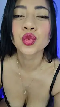 Snapshot of Girl_kataleya10 chatting on 03/06/26, 11:01 Girl kataleya10 online show from 03/06/26, 11:01