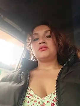 Snapshot of Alejandra_N chatting on 07/15/26, 08:14 Alejandra N online show from 07/15/26, 08:14