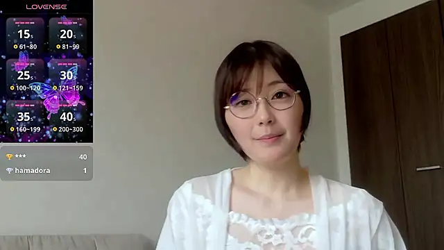 Snapshot of isshiki00 chatting on 05/23/26, 02:06 isshiki00 online show from 05/23/26, 02:06