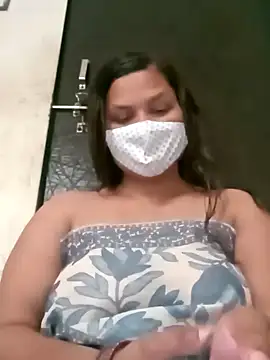 simran118 online show from 01/18/26, 09:24