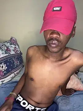 BigAndBeaut online show from 04/08/26, 07:19