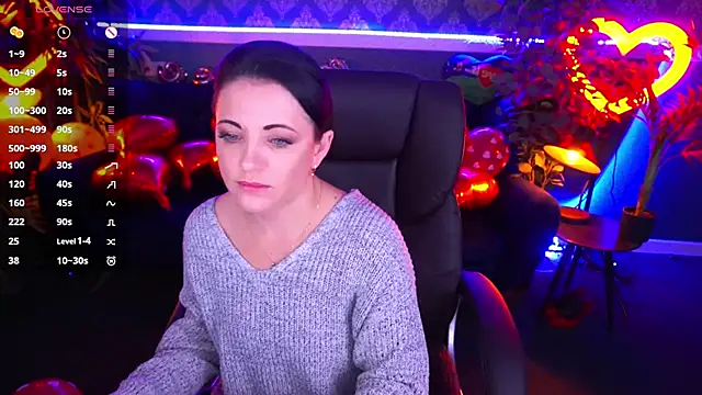 Dafni Monn online show from 02/17/25, 06:42