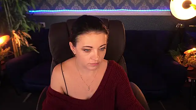 Dafni Monn online show from 11/05/25, 06:46