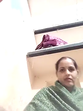 Snapshot of Hasmi_hot09 chatting on 02/07/26, 12:53 Hasmi hot09 online show from 02/07/26, 12:53