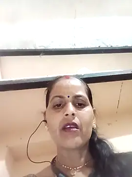 Snapshot of Hasmi_hot09 chatting on 02/13/26, 04:58 Hasmi hot09 online show from 02/13/26, 04:58