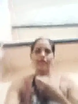 Snapshot of Hasmi_hot09 chatting on 03/08/26, 03:05 Hasmi hot09 online show from 03/08/26, 03:05