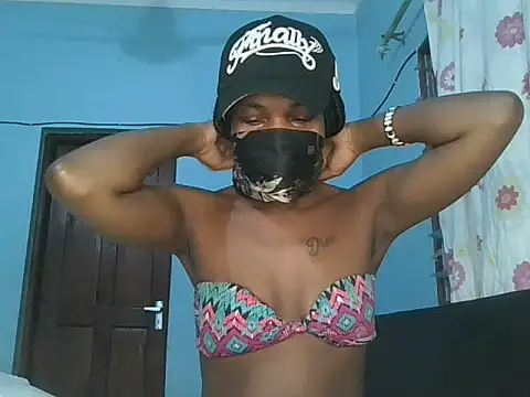 Snapshot of Cherrykaylee chatting on 03/13/26, 03:29 Cherrykaylee online show from 03/13/26, 03:29