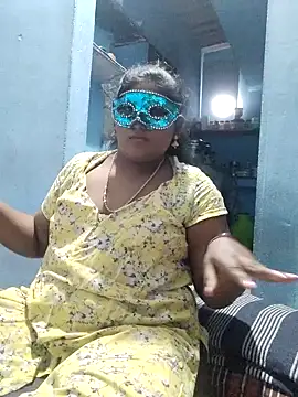 divyasree1431 online show from 02/17/26, 09:28