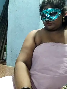 Snapshot of divyasree1431 chatting on 06/22/26, 07:22 divyasree1431 online show from 06/22/26, 07:22