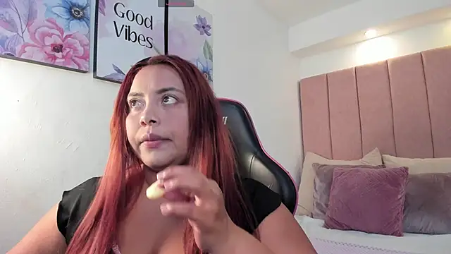 tatikanyx online show from 04/08/26, 11:54