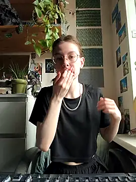 Shy Bamby online show from 07/01/26, 10:39
