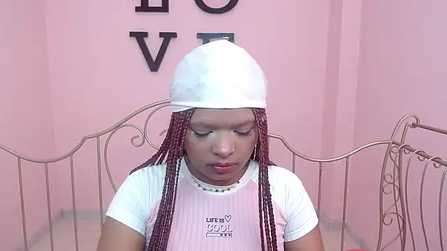 Snapshot of Choloeadams_xxx chatting on 02/12/26, 01:55 Choloeadams xxx online show from 02/12/26, 01:55