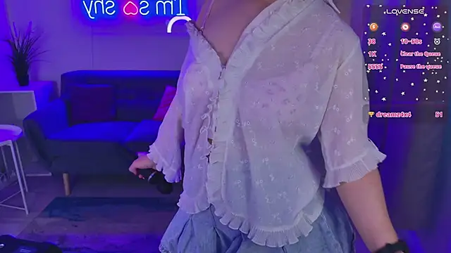 Snapshot of Waifu_Ketrin chatting on 03/24/26, 12:54 Waifu Ketrin online show from 03/24/26, 12:54