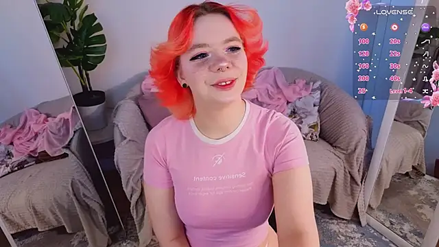 Snapshot of Waifu_Ketrin chatting on 04/02/26, 01:31 Waifu Ketrin online show from 04/02/26, 01:31