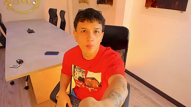 SamuParker online show from 01/16/26, 03:54