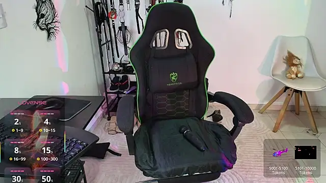 Snapshot of ariannaconnor_ chatting on 03/13/26, 04:13 ariannaconnor online show from 03/13/26, 04:13