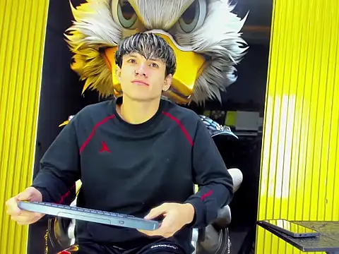 Snapshot of Sti_Sex_Boy chatting on 01/15/26, 11:30 Sti Sex Boy online show from 01/15/26, 11:30