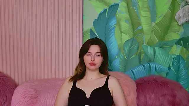 Karina Thorn online show from 02/13/26, 08:38