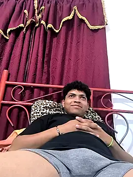 Snapshot of VersedChip chatting on 01/14/26, 02:50 VersedChip online show from 01/14/26, 02:50