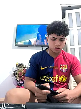 Snapshot of VersedChip chatting on 02/14/26, 04:09 VersedChip online show from 02/14/26, 04:09