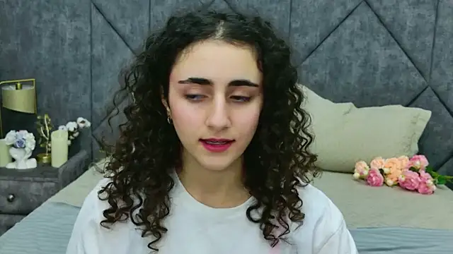 Susan Fors online show from 02/15/26, 06:21